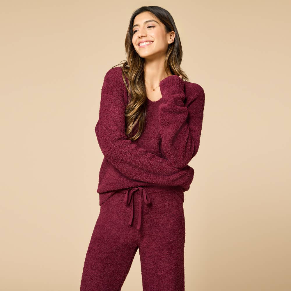 Women's Solid Marshmallow V-Neck Lounge Set : Cherry Cola / S