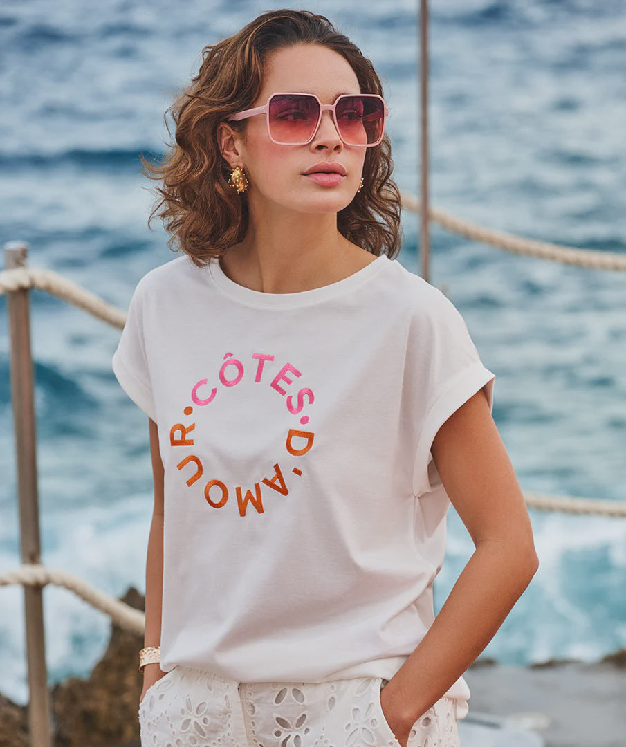 Cotes D'Amour Tee