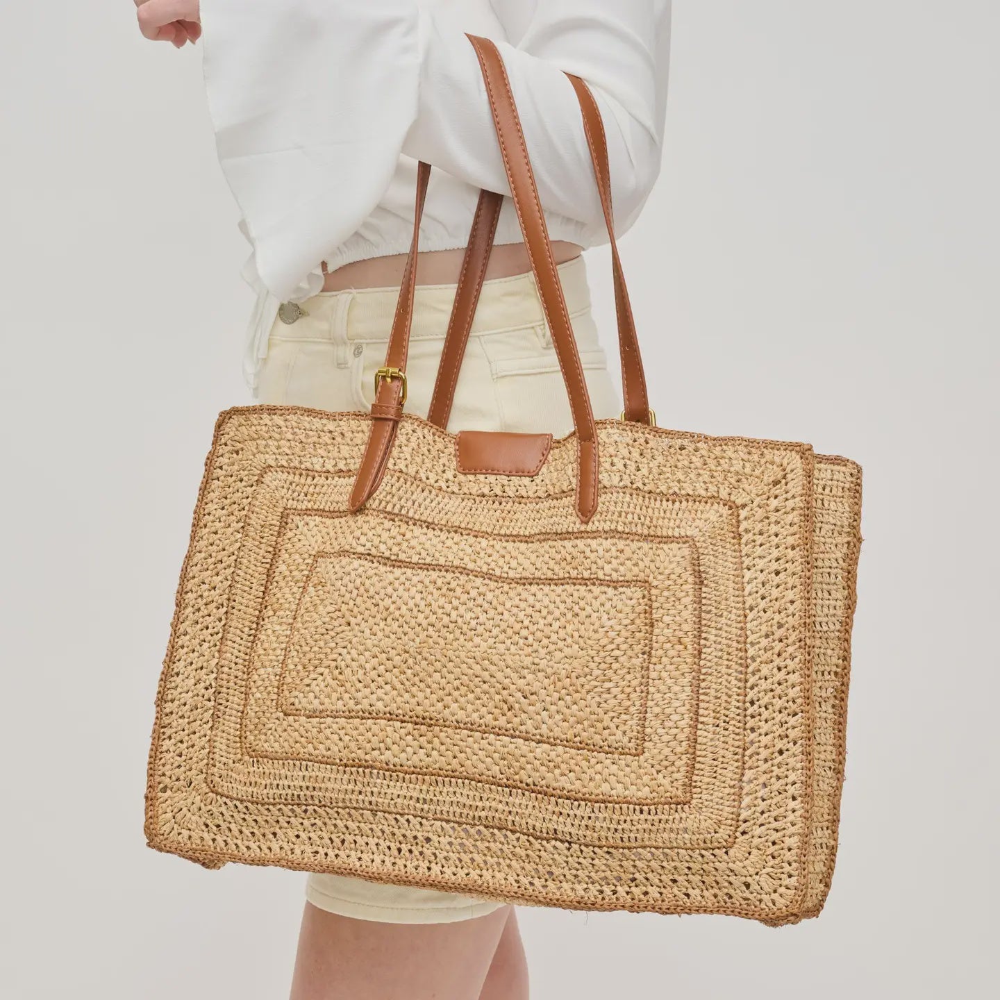 Demi Tote