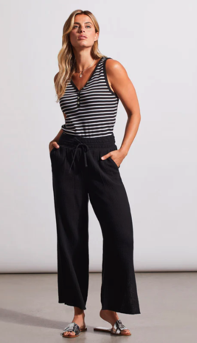 WEAR 2 WAYS WIDE LEG PANT W/ SLIT-BLACK