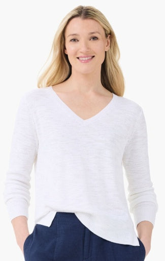 BREEZY TEXTURE SWEATER