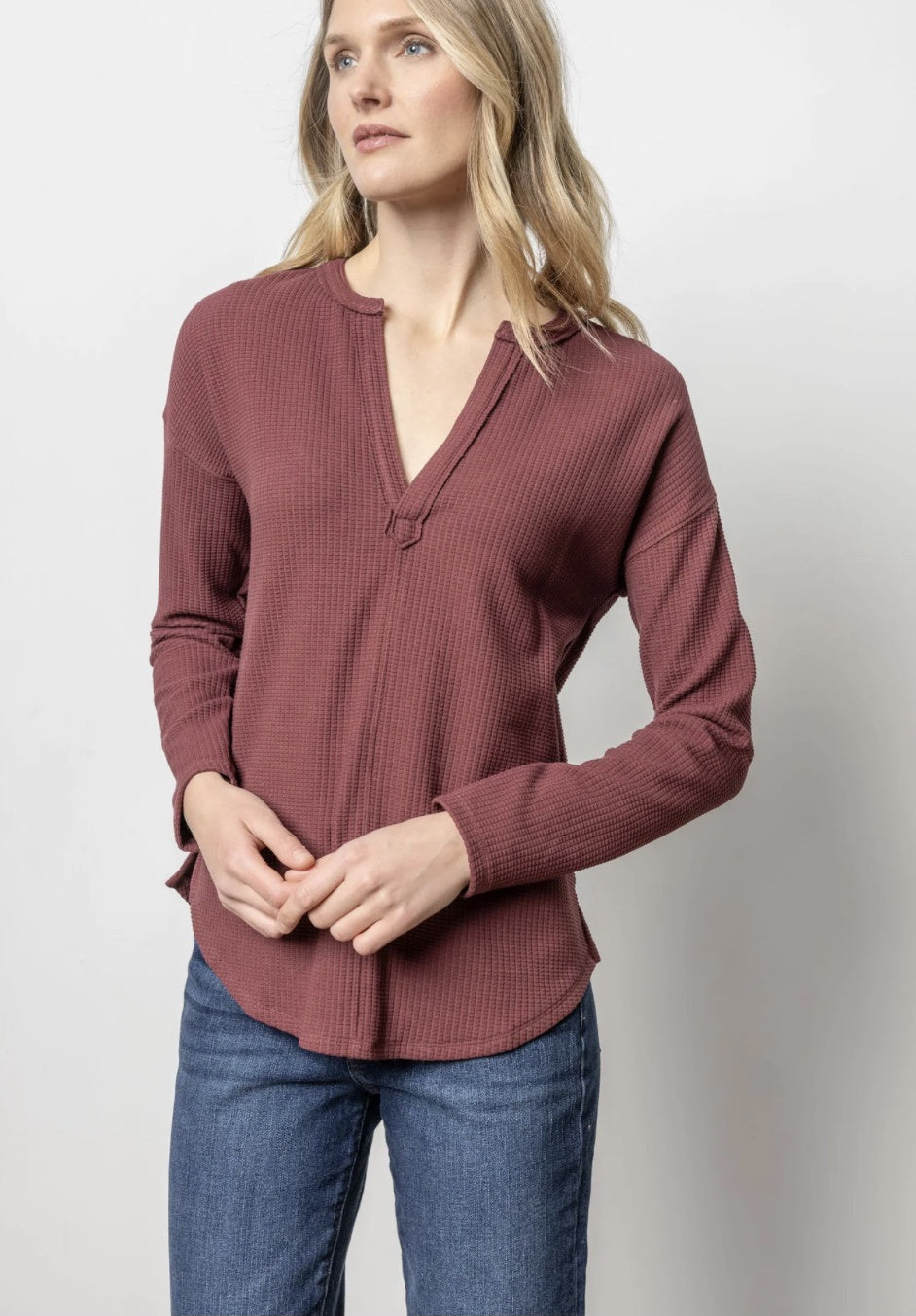 Rounded Hem Split Neck