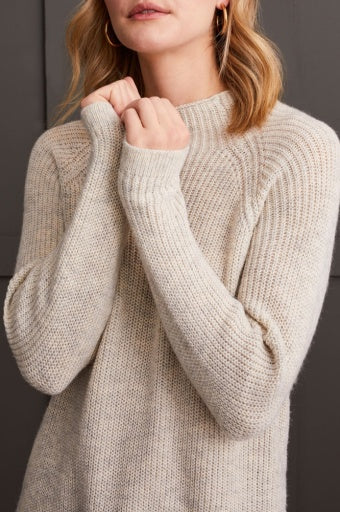 MOCK NECK TUNIC SWEATER W/ SIDE SLITS -CREAM